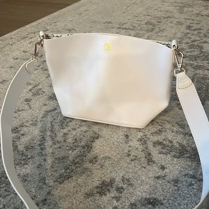 NWOT White Crossbody